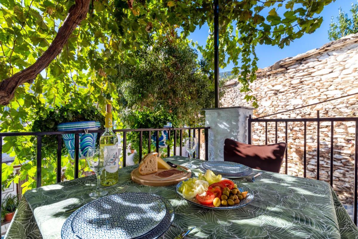 Casa Antonia Capileira La Alpujarra Apartment Exterior photo